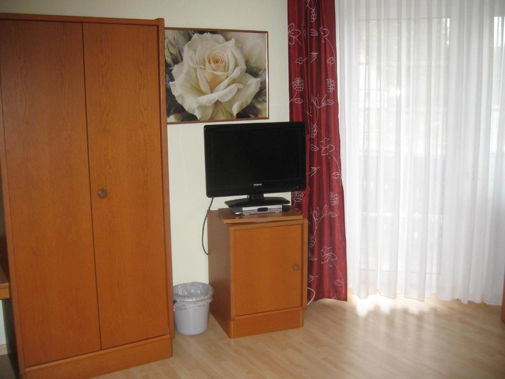 Hotel Alt-Holzhausen Bad Pyrmont Room photo